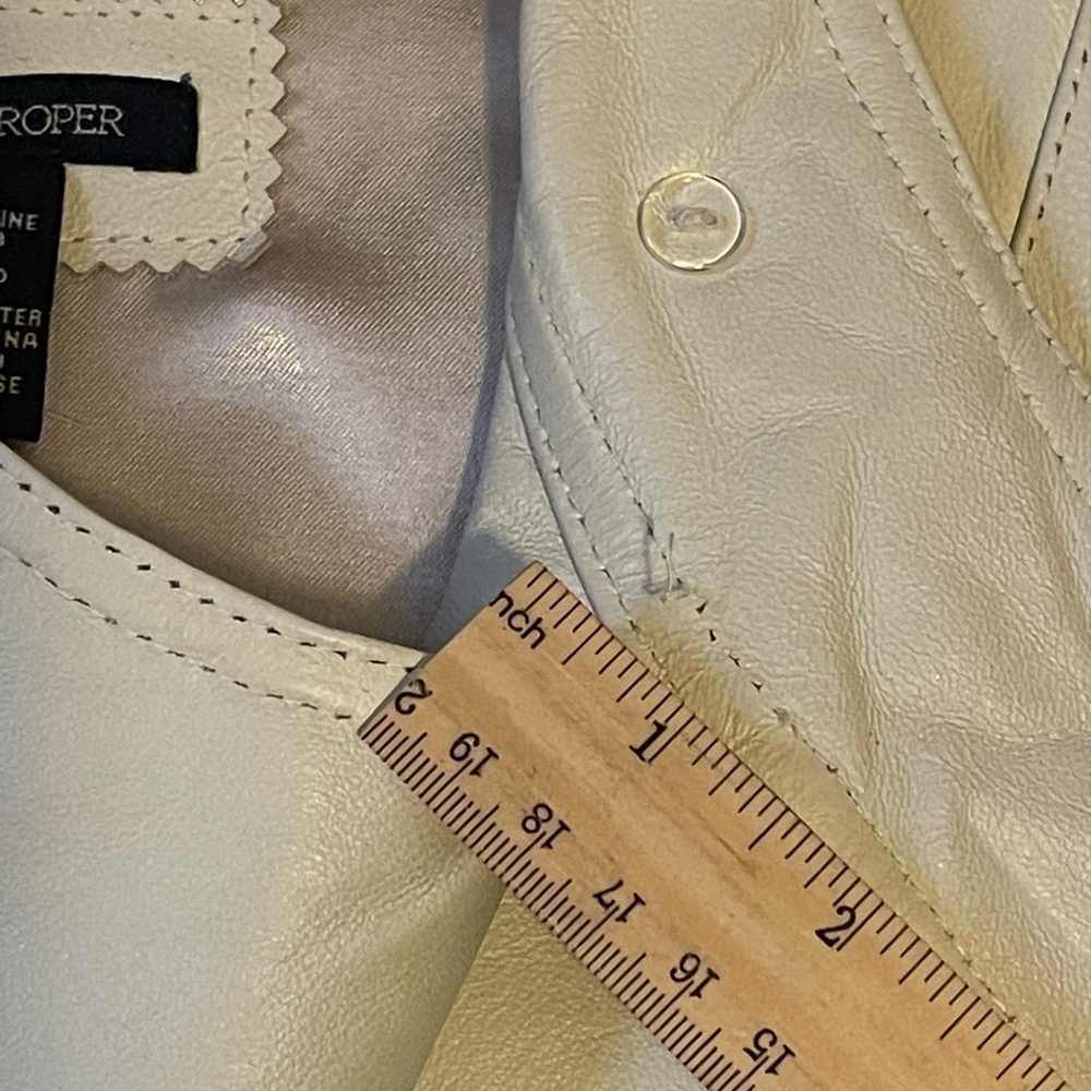 BOSTON PROPER WHITE LEATHER MOTO JACKET WITH STUDS SIZE LARGE - Picture 9 of 11